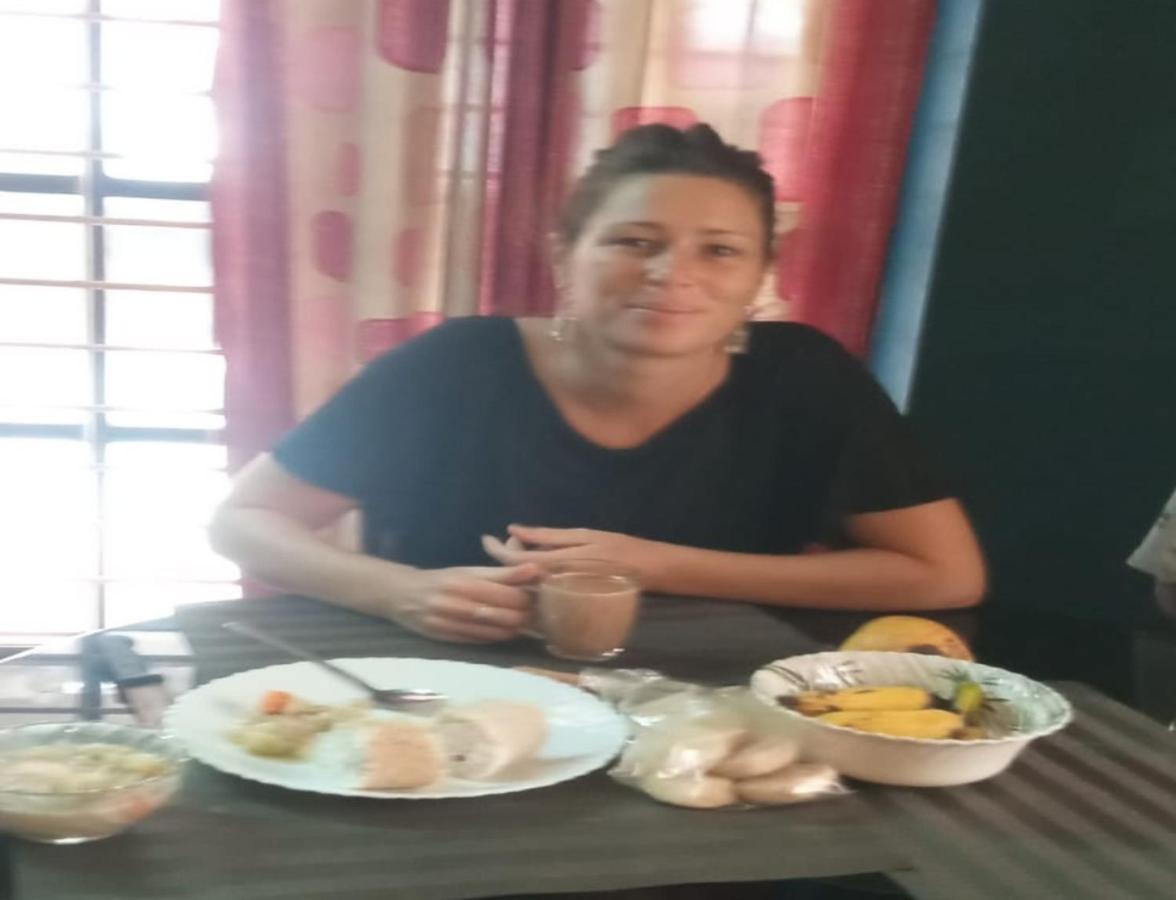 Raelyn'S Homestay Kochi 外观 照片